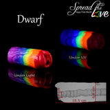 Dwarf Layered Pride Silikonmasturbator mit UV-reaktivem Regenbogendesign