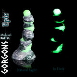 Dildo Medusa Gorgon nel colore Epic che brilla al buio, pezzo fantasy artigianale per il piacere in silicone, prodotto per adulti artigianale Love Smiths.