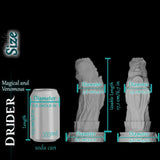 Größentabelle des Drider-Dildos mit Länge, Durchmesser und Vergleich zu einer Getränkedose.