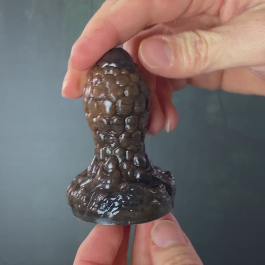 Harde Cute Fantasy Dragoness Eggs