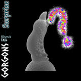 ミステリーのカスタムプアを示すGorgons Stheno’s TailファンタジーディルドのSurpriseカラー。